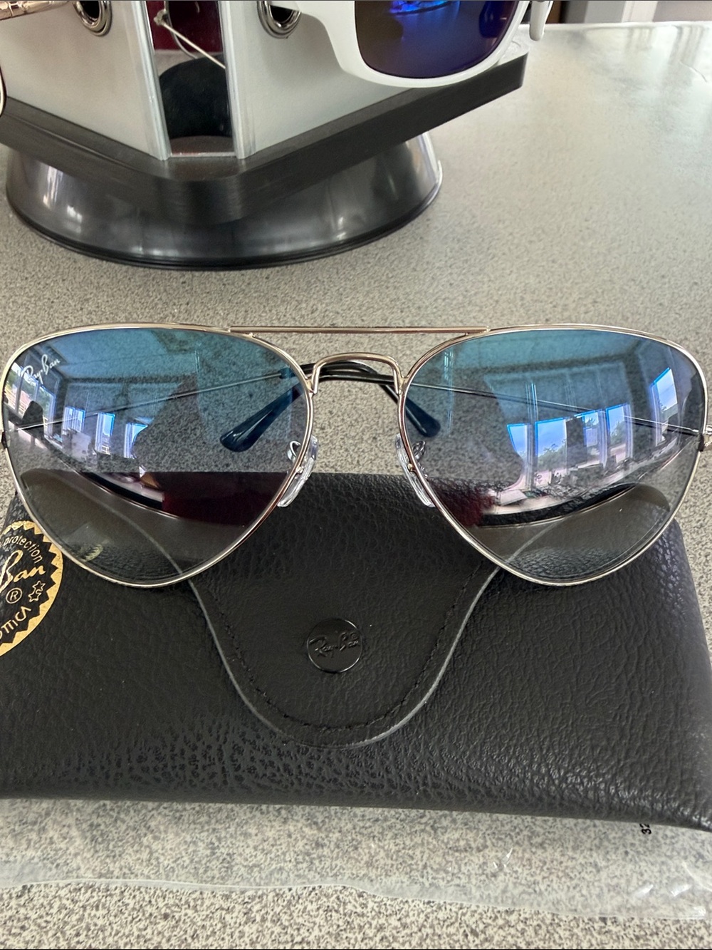 Ray-Ban Silver Aviator Sunglasses with Blue Gradient Lenses